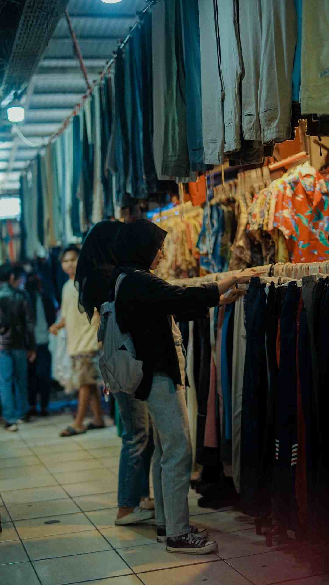 Daftar Trip dan Thrift di Gedebage Bandung