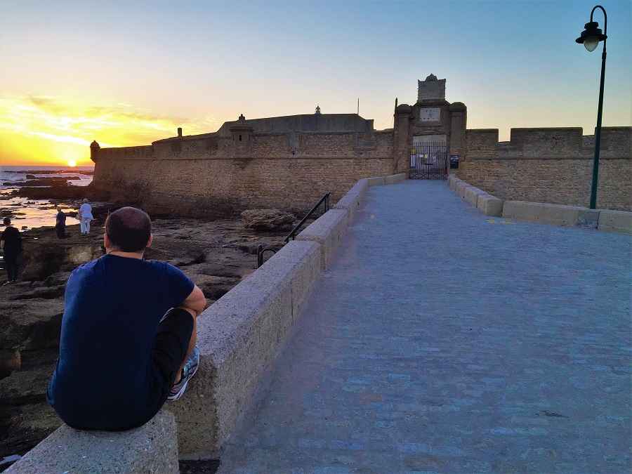 Eksplorasi 4 Destinasi Wisata Memukau di Cádiz, Petualangan Magis