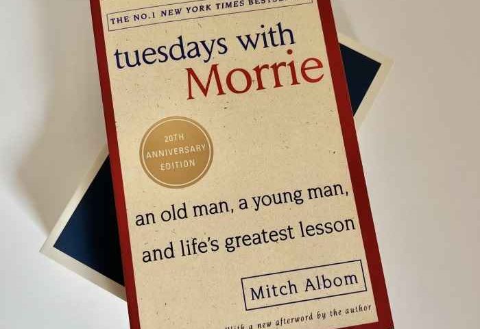 Ringkasan Cerita Tuesdays with Morrie, Lengkap Amanat Cerita