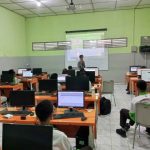 Workshop Pelatihan Optimasi Jaringan Dasar dengan Mikrotik di SMK Negeri 2 Yogyakarta oleh Dosen Universitas AMIKOM Yogyakarta